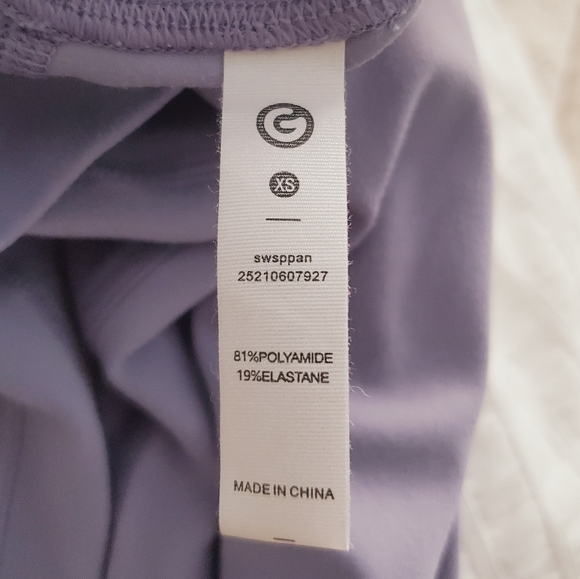 Popular Butter High-Waisted Lavender Leggings - Picture 7 of 10